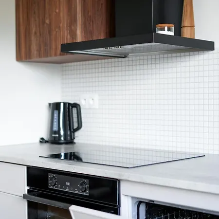 Cely V Rodinnem Dome S Vanou A Krbem Apartment *
